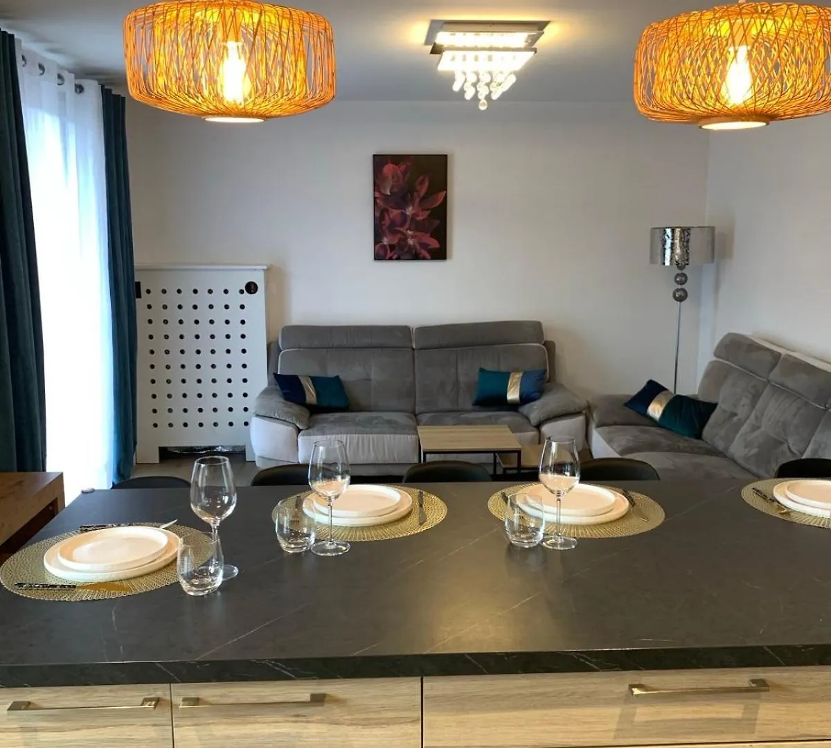 Cocon De Albertville Apartment